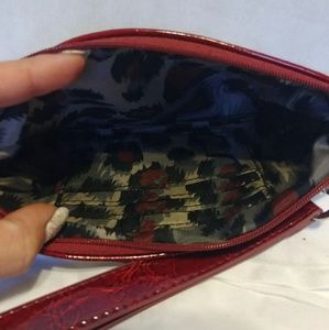 Pochette Miche Wristlet Rouge Profond – Neuf Avec étiquettes, Léger Et Pratique